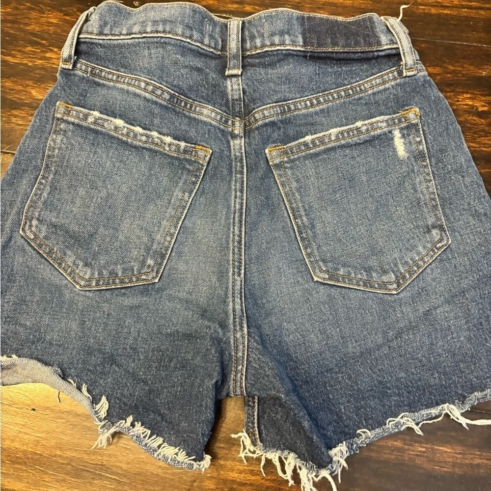 Abercrombie & Fitch Distressed Blue Jean Shorts 25/0